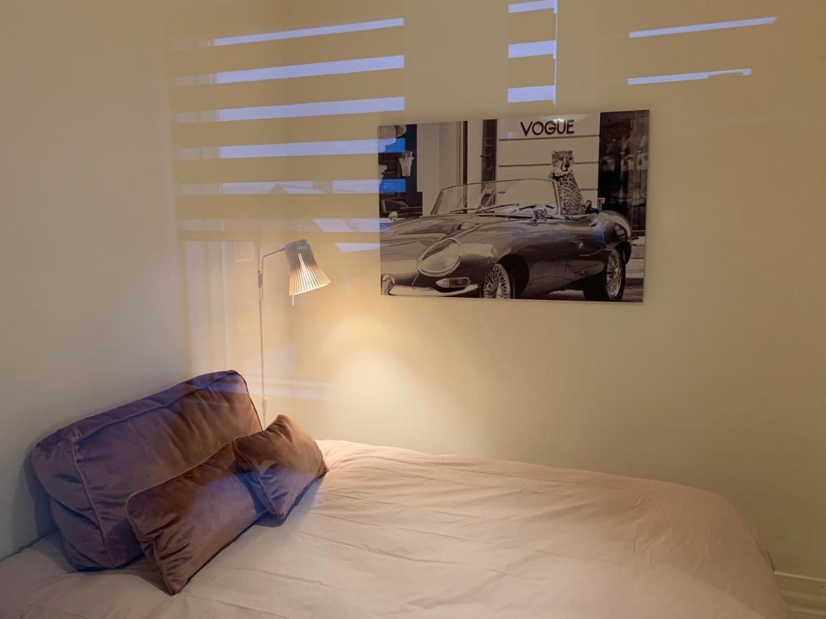Broncks Apartment 1 - Modern 2-Bedroom In The Heart Of Torshavn Tórshavn Exterior foto